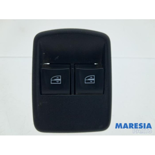 Dacia - Dokker - Multi-functional window switch