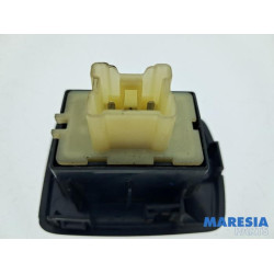 Dacia - Dokker - Electric window switch