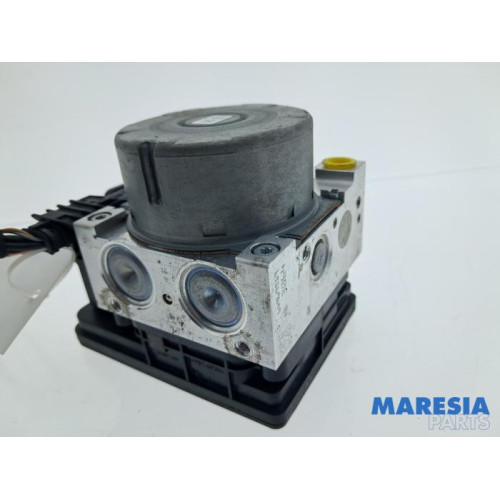 Dacia - Dokker - ABS pump