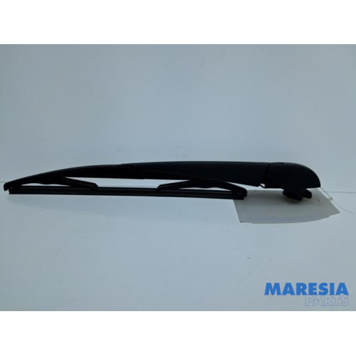 Citroen - C1 - Rear wiper arm