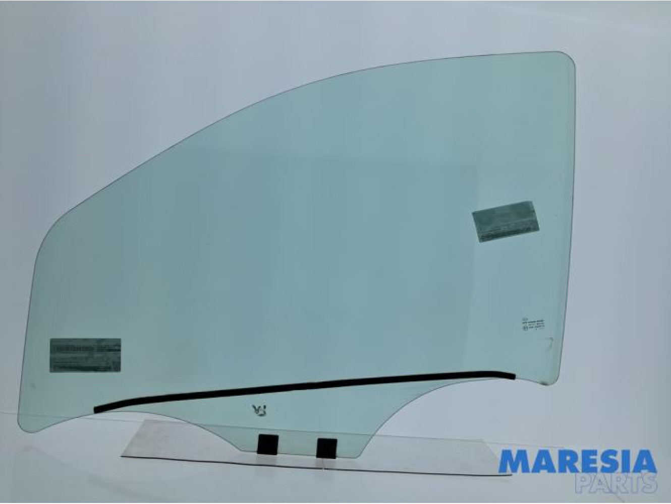 Dacia - Dokker - Door window 2-door, left