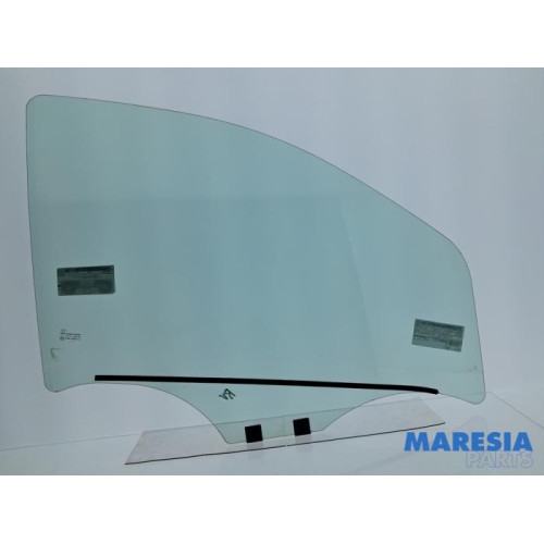Dacia - Dokker - Door window 2-door, right