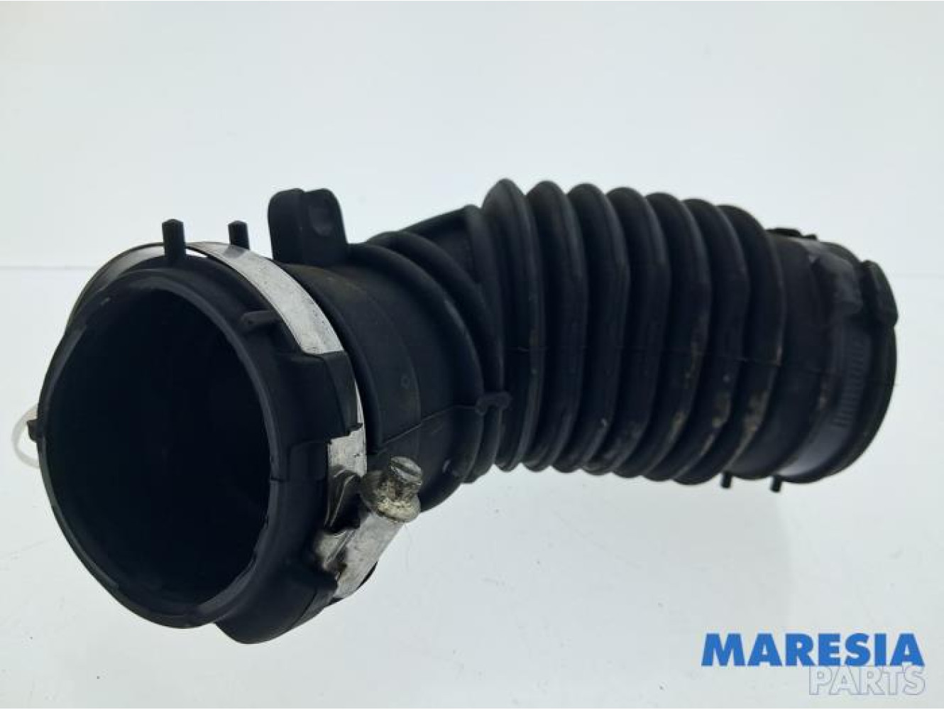 Dacia - Dokker - Air intake hose