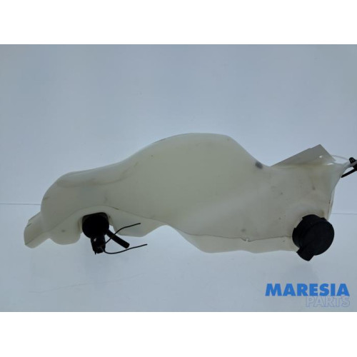 Dacia - Dokker - Front windscreen washer reservoir