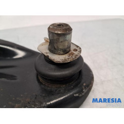 Dacia - Dokker - Front lower wishbone, right