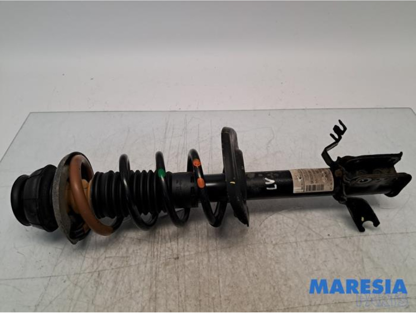 Dacia - Dokker - Front shock absorber rod, left