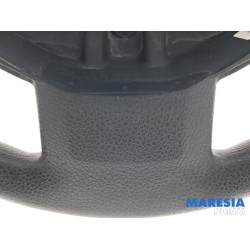 Dacia - Dokker - Steering wheel