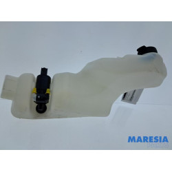 Dacia - Lodgy - Front windscreen washer reservoir