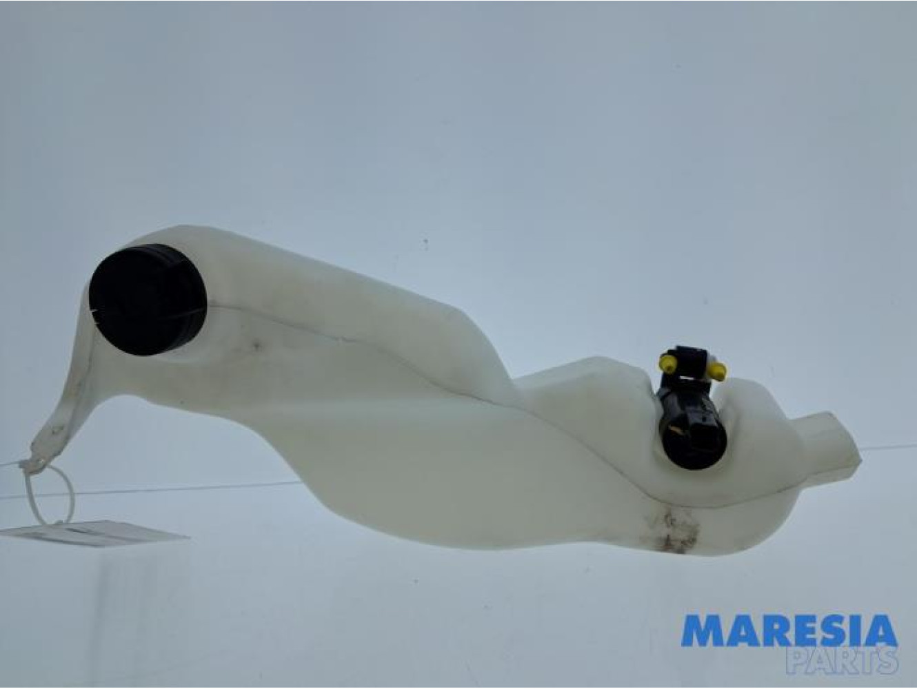 Dacia - Lodgy - Front windscreen washer reservoir