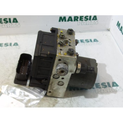 Fiat - Stilo - ABS Pomp