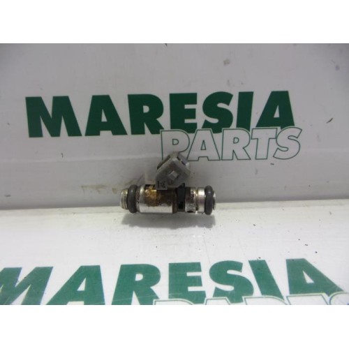 Renault - Megane Scenic - Injector (petrol injection)