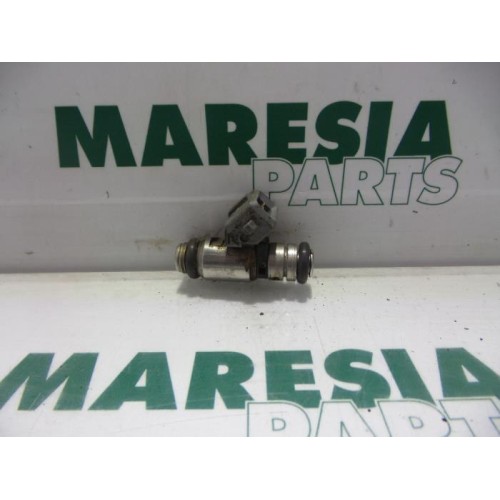 Renault - Megane Scenic - Injector (petrol injection)