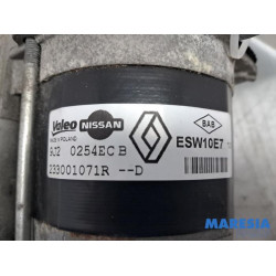 Renault - Clio - Starter