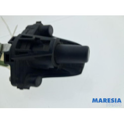 Citroen - C1 - Tailgate lock mechanism