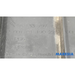 Citroen - C3 - Bumperframe voor