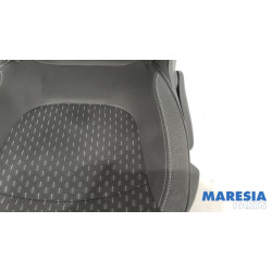 Renault - Captur - Stoel links