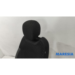 Renault - Captur - Stoel links