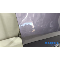 Renault - Captur - Front door 4-door, right