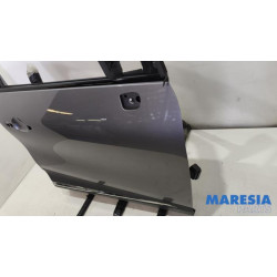 Renault - Captur - Front door 4-door, right