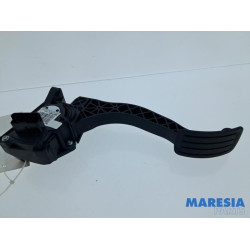 Citroen - Jumpy - Gaspedaal