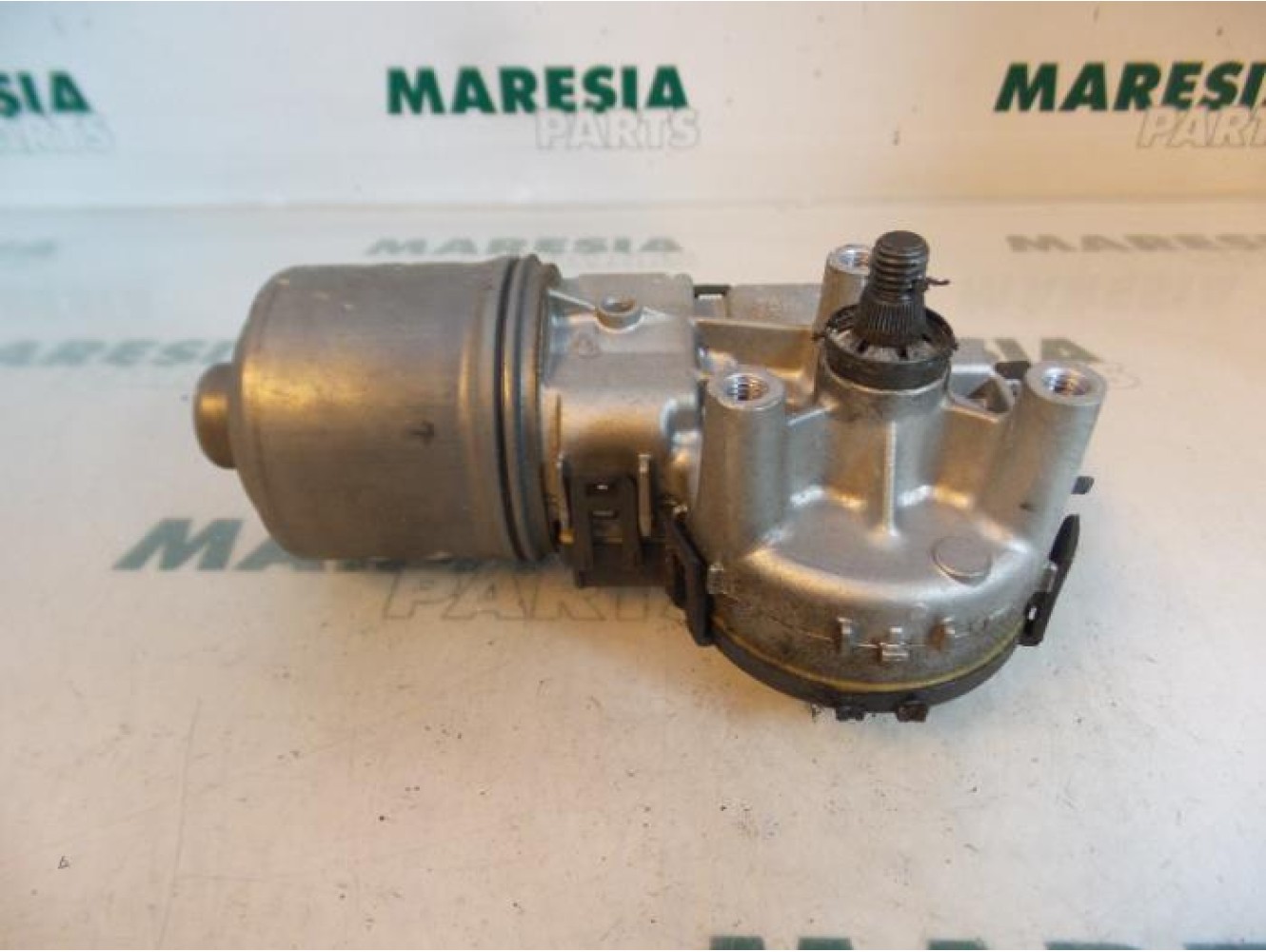 Peugeot - 206 - Front wiper motor