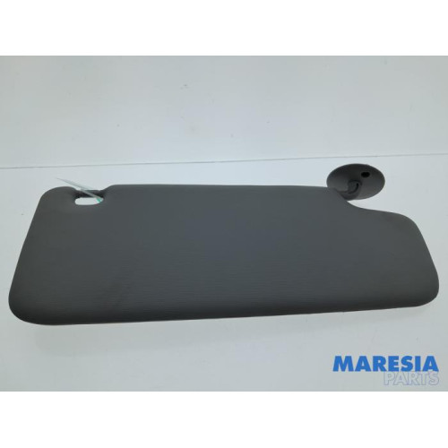 Opel - Karl - Zonneklep