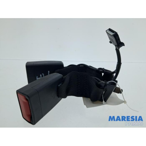 Opel - Karl - Rear seatbelt buckle, centre