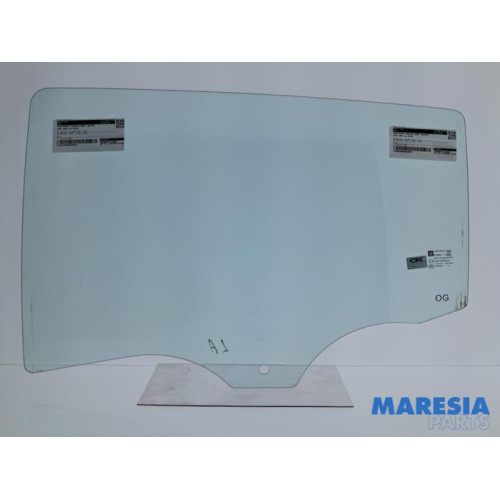 Opel - Karl - Türscheibe 4-türig links hinten