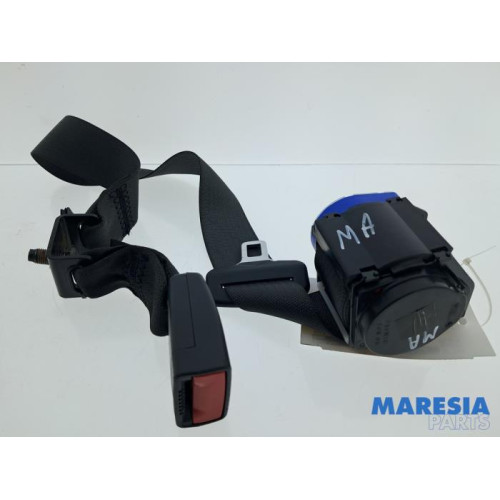 Opel - Karl - Veiligheidsgordel midden-achter