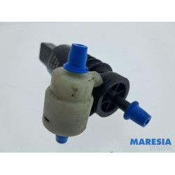 Opel - Karl - Windscreen washer pump