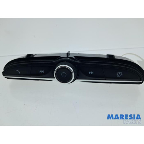 Opel - Karl - Radiobedienfeld