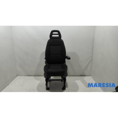 Peugeot - Boxer - Seat, right