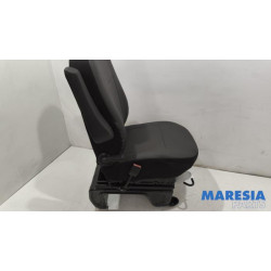 Renault - Master - Stoel links