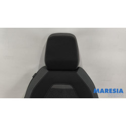Opel - Mokka - Seat, right