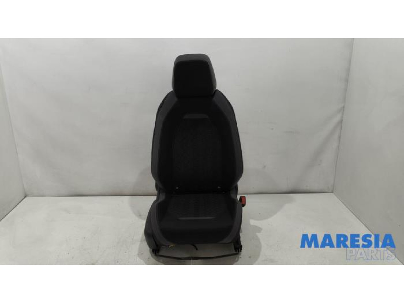 Opel - Mokka - Seat, right