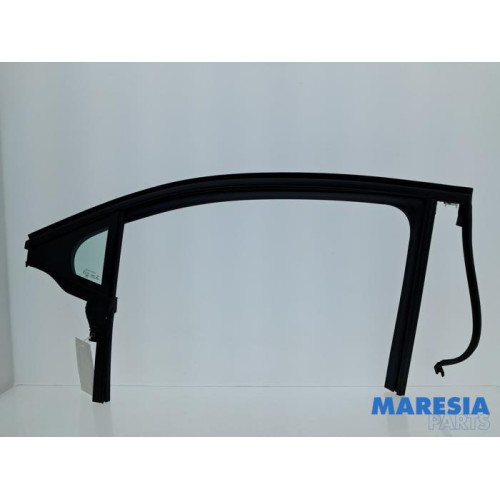 Opel - Mokka - Driehoeks Ruit rechts-achter