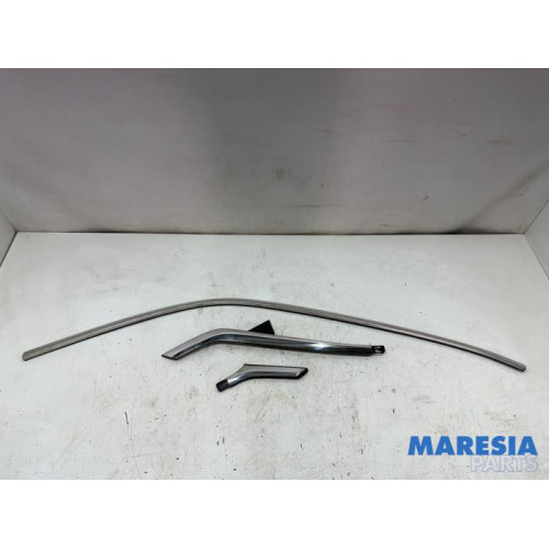 Opel - Mokka - Zierleiste