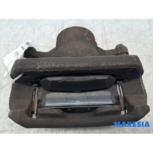 Opel - Karl - Remklauw (Tang) rechts-voor