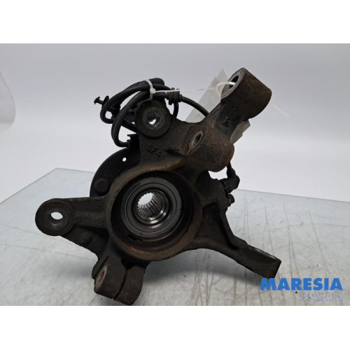 Opel - Karl - Fusee rechts-voor