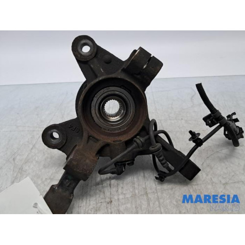 Opel - Karl - Achsschenkel links vorne