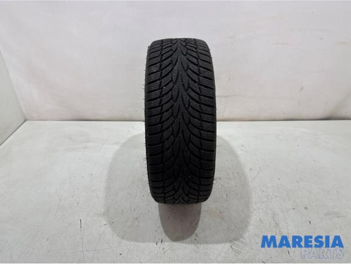 Renault - Clio - Winter tyre