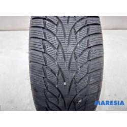 Renault - Clio - Winter tyre