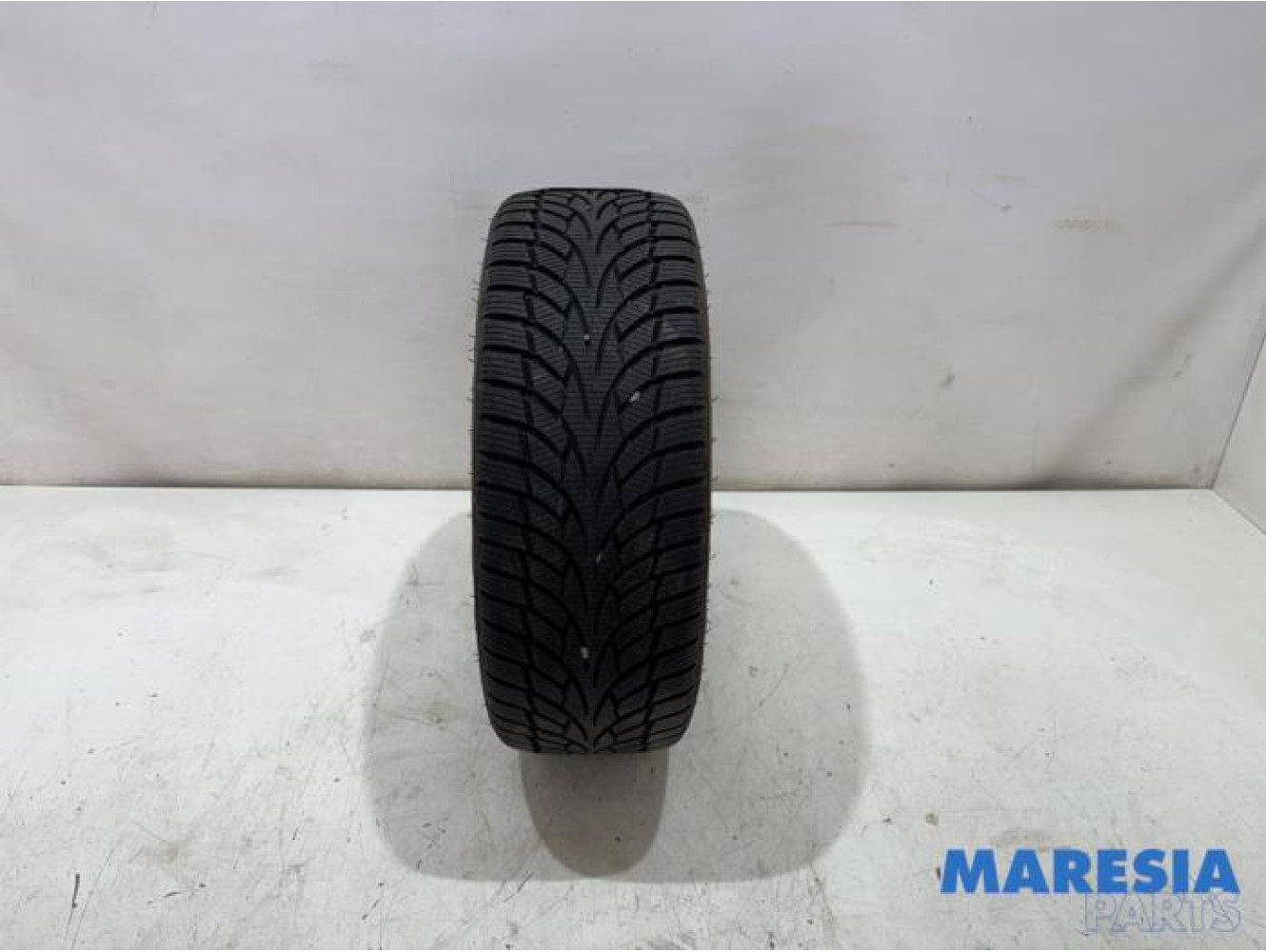 Renault - Clio - Winter tyre