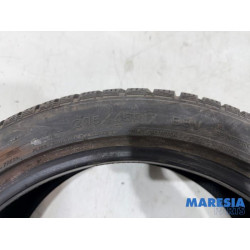 Renault - Clio - Winter tyre