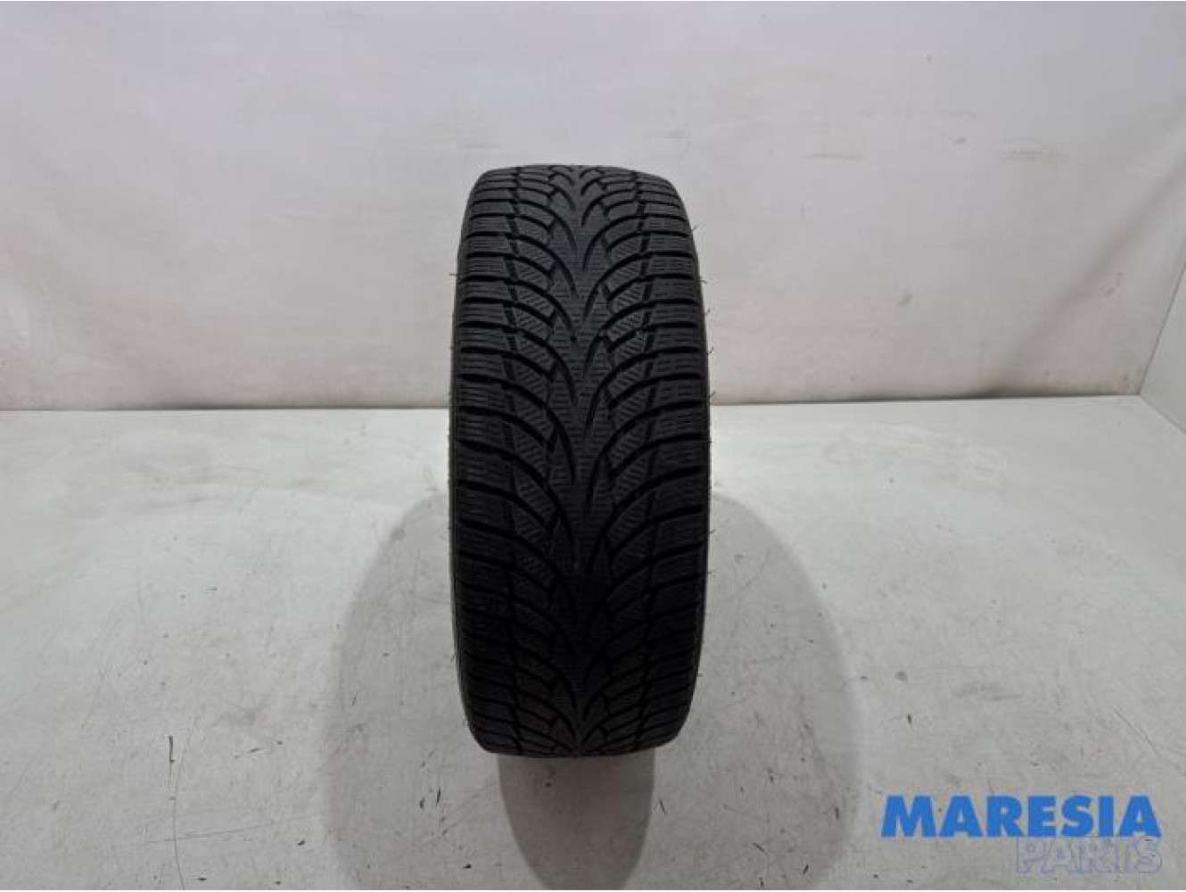 Renault - Clio - Winter tyre