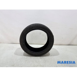 Renault - Clio - Winter tyre