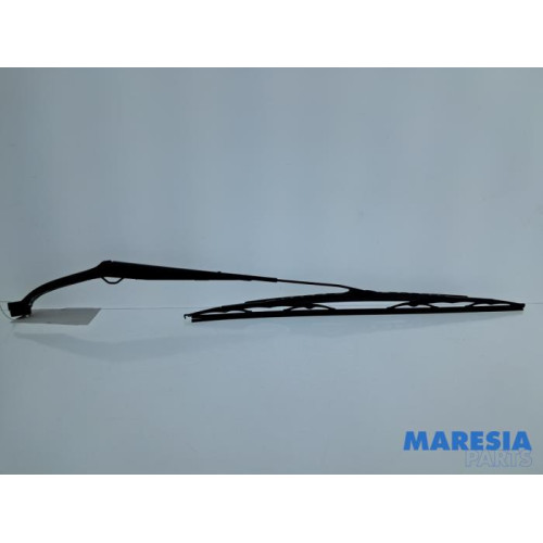 Opel - Karl - Bras essuie-glace avant