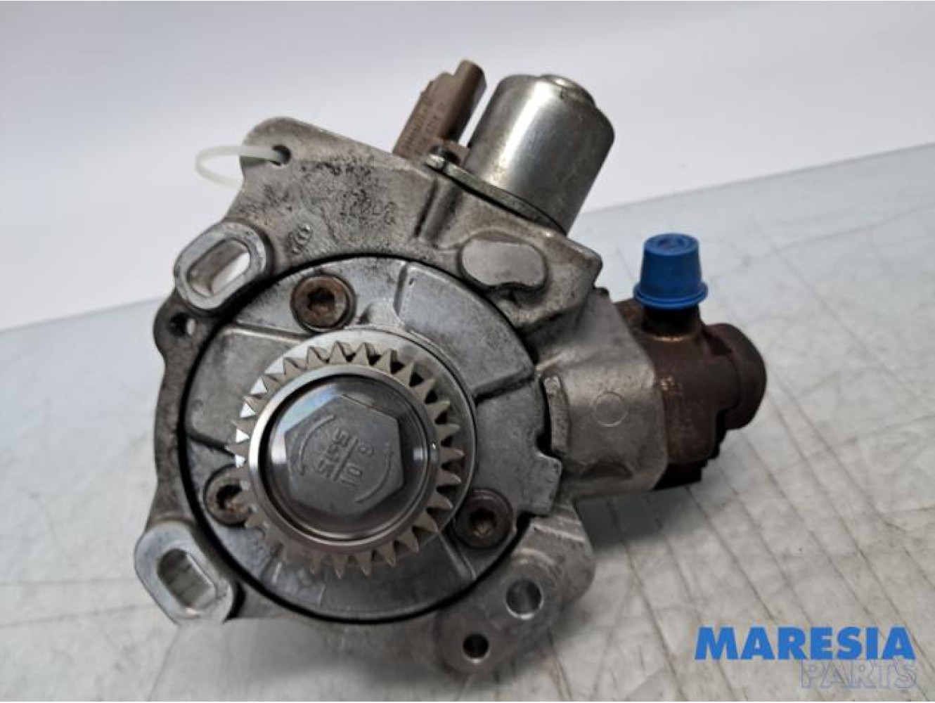 Opel - Vivaro - Mechanical fuel pump