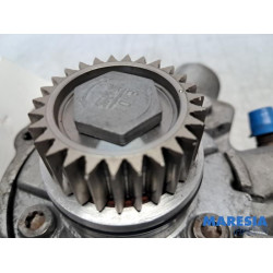 Opel - Vivaro - Mechanical fuel pump