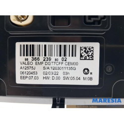 Opel - Mokka - Navigatie Display